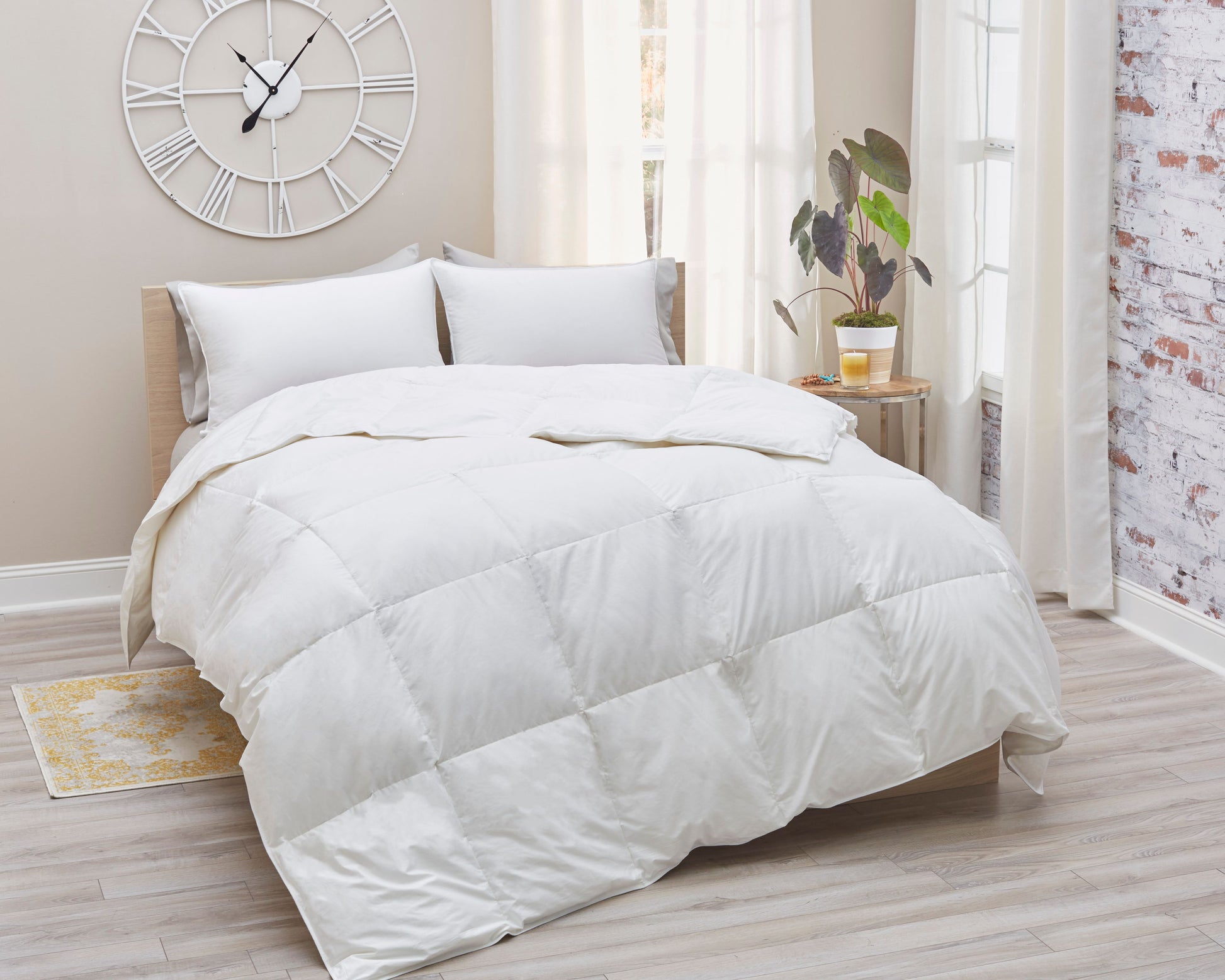 White Goose Down Comforter - BagLunchproduct,corp